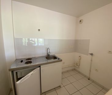 Location Appartement 2 pièces 50m² REIMS 51100 - Photo 3