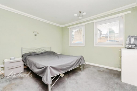 1 bedroom maisonette to rent - Photo 2