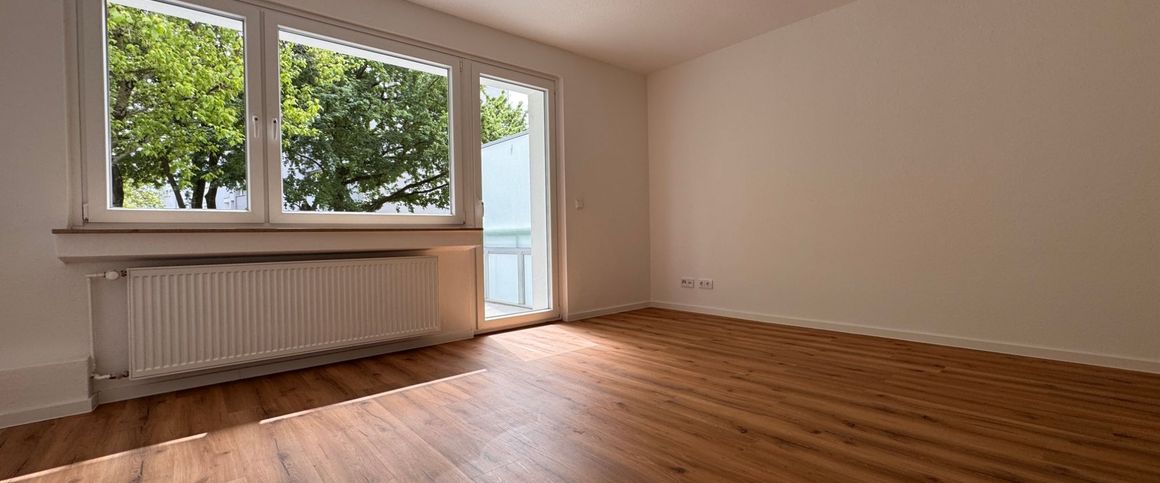 *** Attraktiver Lebensraum in ruhiger Wohnlage! Sanierte 2-Zi.-Whg. mit Balkon! *** - Foto 1