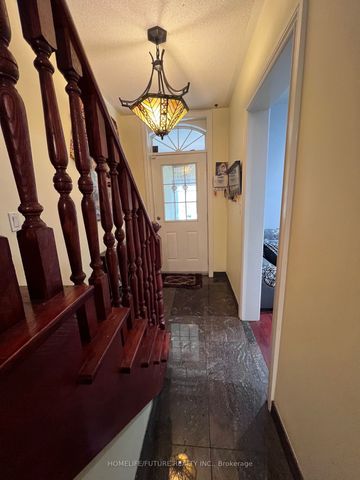 For Lease - 606 Pape Avenue, Toronto, Ontario - Photo 2