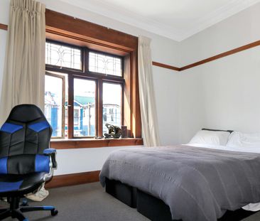 Central 3-Bedroom Student Flat – Prime Location for 2026! - Photo 3