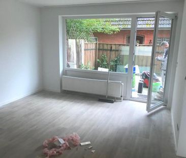 Erdgeschosswohnung mit Terrasse – inkl. Garage - Photo 1