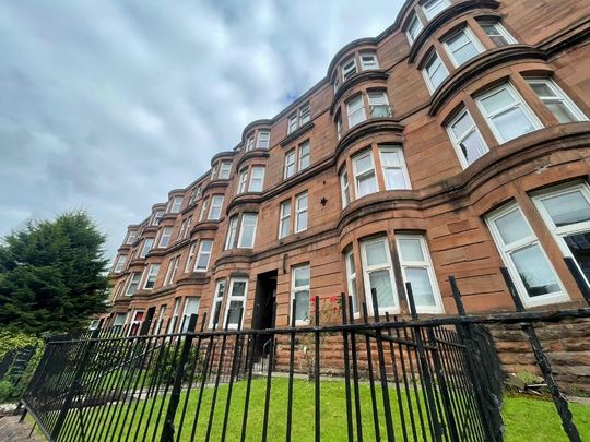 2 bedroom flat to rent - Photo 1