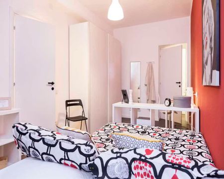 Via Antonio Canova, Milan, Lombardy 20145 - Photo 2