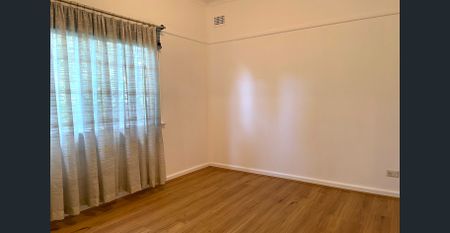 BEAUTIFUL 2 BEDROOM FAMILY HOME - Photo 2