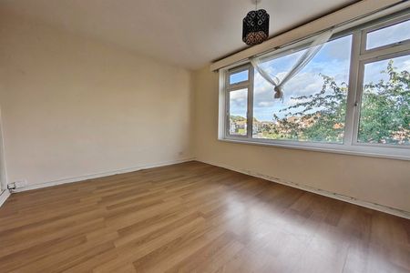 Droffats House, Stafford Road, SO15 - Photo 4