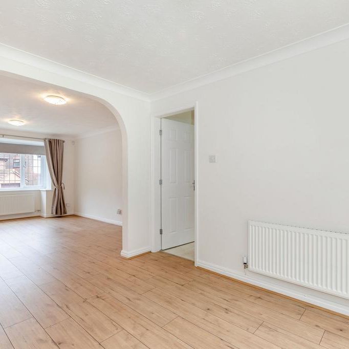 3 bedroom detached house to rent - Photo 1