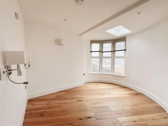 Castle Hill Road, Hastings, TN34 - Photo 1