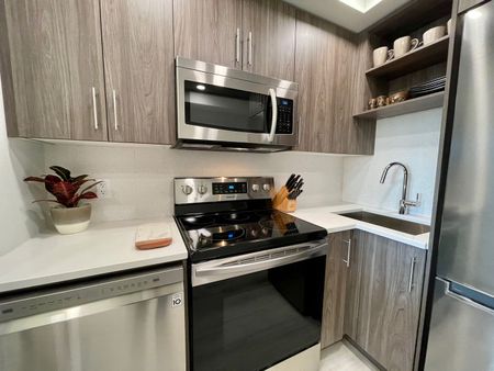 Furnished Studio at Uni K-Town - Photo 5