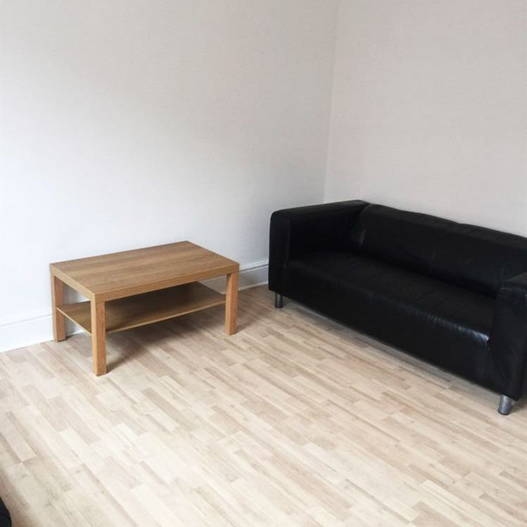 31 Harold View, LS6 1PP, Leeds - Photo 1