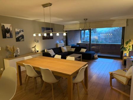 Appartement te huur - Foto 2