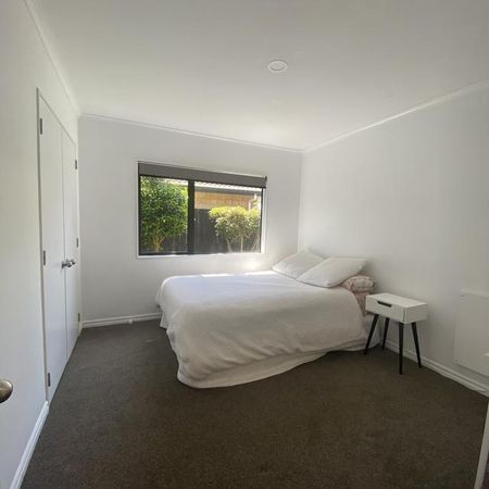 30 Kahira Crescent - Photo 2