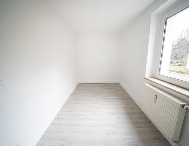 Helle 3-Zimmer-Wohnung mit Einbauküche und Geschirrspüler - Foto 1