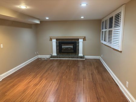 For Lease - 2 Tynevale Drive, Toronto, Ontario - Photo 3