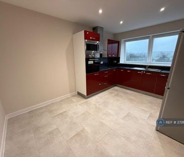 2 bedroom flat to rent - Photo 6