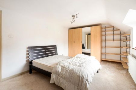 4 bedroom detached house to rent - Photo 4