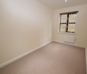 Queens Mews, Park Grange Road, Sheffield, Nr City Centre, S2 3RX - Photo 3