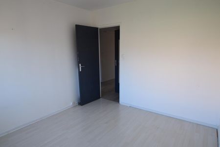 Location Appartement 3 pièces 65m² AUBENAS 07200 - Photo 5
