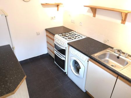 Angus Drive, Loughborough, LE11 - Photo 2