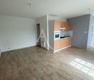 Location Appartement 1 pièce 25m² BECON LES GRANITS 49370 - Photo 2