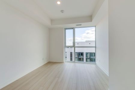 For Lease - 3079 Trafalgar Road Unit# 1810, Oakville, Ontario - Photo 4