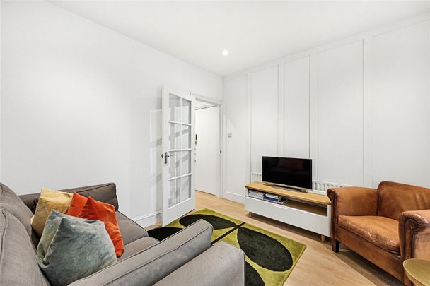 Upper Tachbrook Street, London, SW1V flat - penthouse to rent - Photo 1