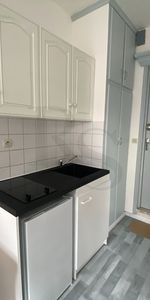 Location Appartement 1 pièce 17m² - Photo 3