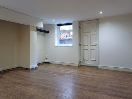 Harlech Road, Leeds, LS11 - Photo 2