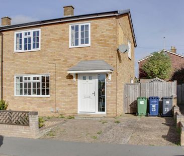 3 bedroom semi-detached house to rent - Photo 2