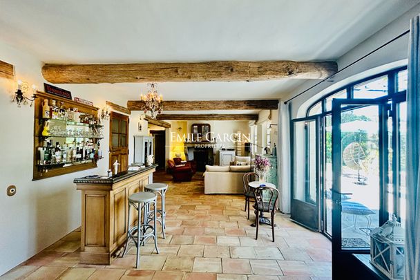 Luberon, Bonnieux, Mas à louer avec piscine - Photo 1