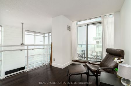 Mystic Pointe Lofts , #635 - Photo 2