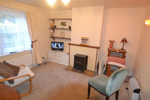 2 bedroom terraced house to rent - Photo 1