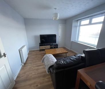 1 Bed Flat, Auchmill Road, AB21 - Photo 2
