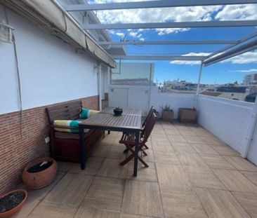 Alquiler de ático en Ensanche Centro - Soho - Photo 4