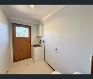 26 Eurabbie Avenue, Warabrook, NSW 2304 - Photo 6
