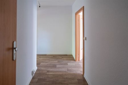 ++ zentrumsnah ++ Singlewohnung mit Südbalkon und großer Küche - Foto 3