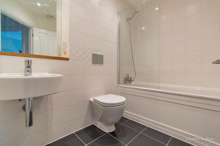 4 bedroom townhouse to rent - Photo 4