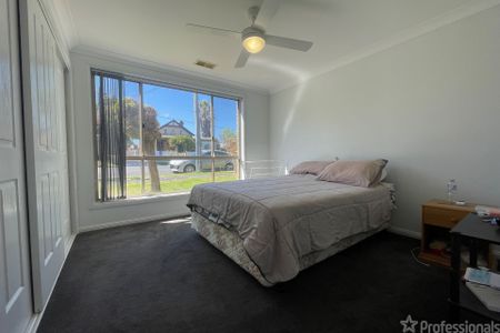 2/77 Autumn Street, Orange NSW 2800 - Photo 2