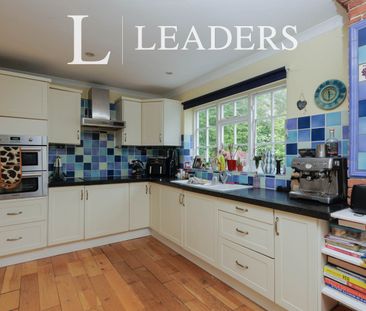 The Dene, Sevenoaks, TN13 - Photo 5