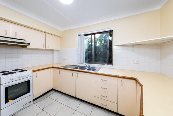 Narrabeen, 2/9-11 Mactier Street - Photo 1