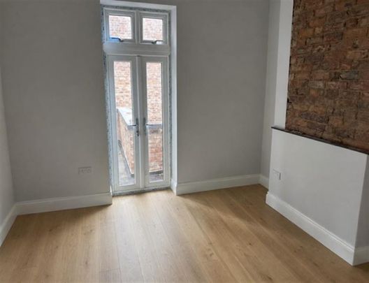 2 Bedroom Apartment To Let - Photo 1