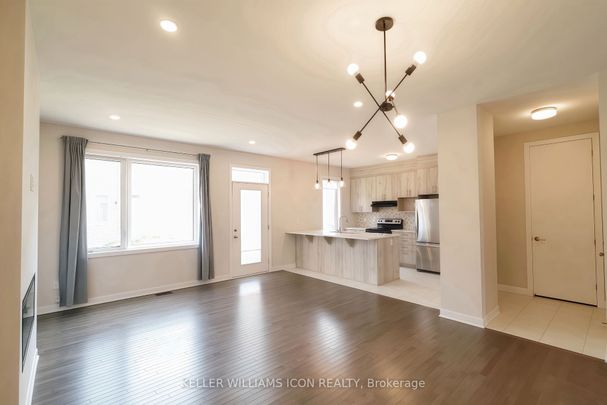 For Lease - 319 Canadensis Lane, Barrhaven, Ontario - Photo 1