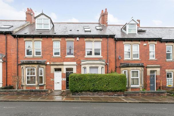 6 bedroom terraced house to rent - Photo 1