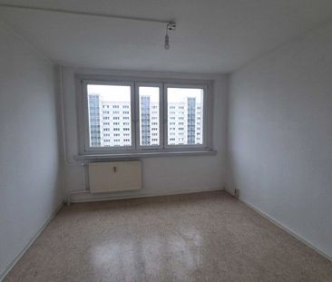 Schöne 2-Zimmerwohnung mit Balkon und Aufzug - Foto 1