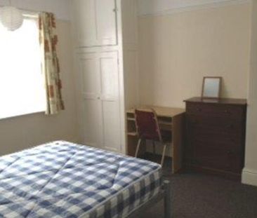 5 bedroom house to rent - Photo 2