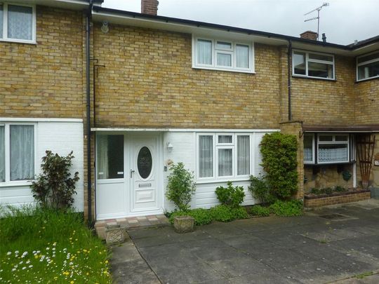 2 bedroom terraced house to rent - Photo 1