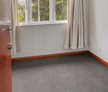 3-bedroom property, perfectly located! - Photo 3