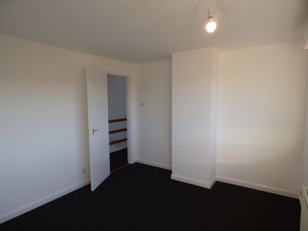 Byron Way, Great Yarmouth - Photo 4