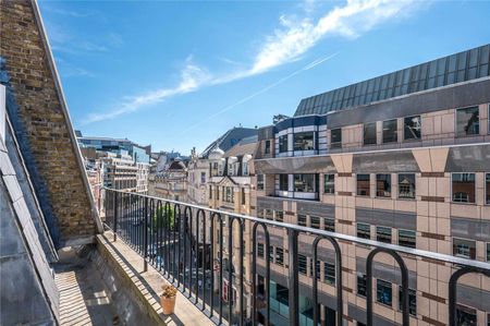 Versatile one bedroom penthouse apartment providing a guest bedroom/study and private terrace with City views. - Photo 5
