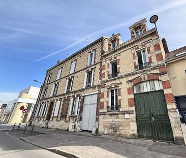 Location Maison 6 pièces 138m² - Photo 4